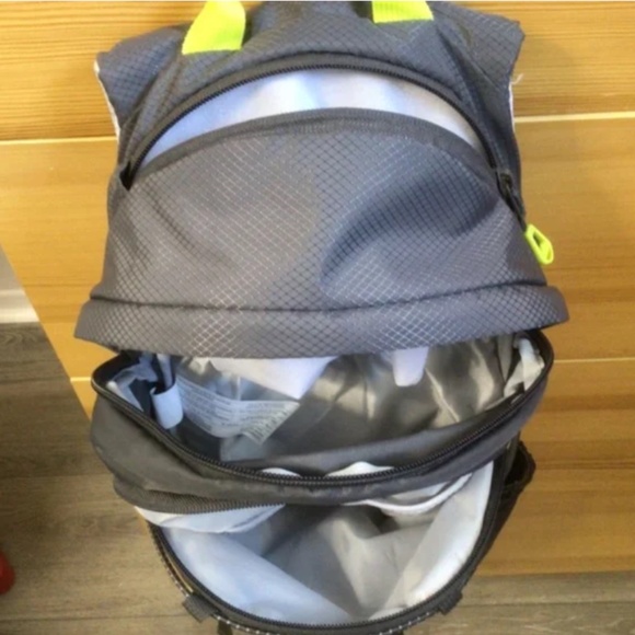 Skechers Sport Hydration Backpack Grey (No Reservoir/Drinking Valve) - Picture 10 of 11